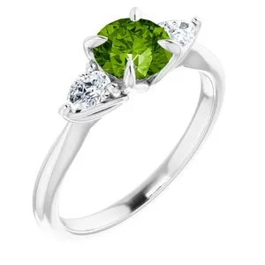 14K White Peridot & 1/4 CTW Diamond Ring
