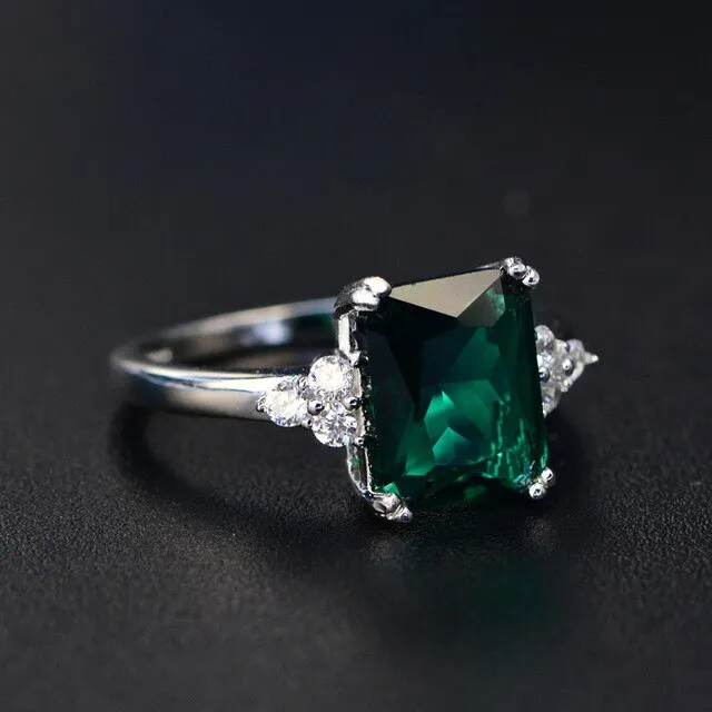 Alexandrite Gemstone Engagement Ring Jewelry Women