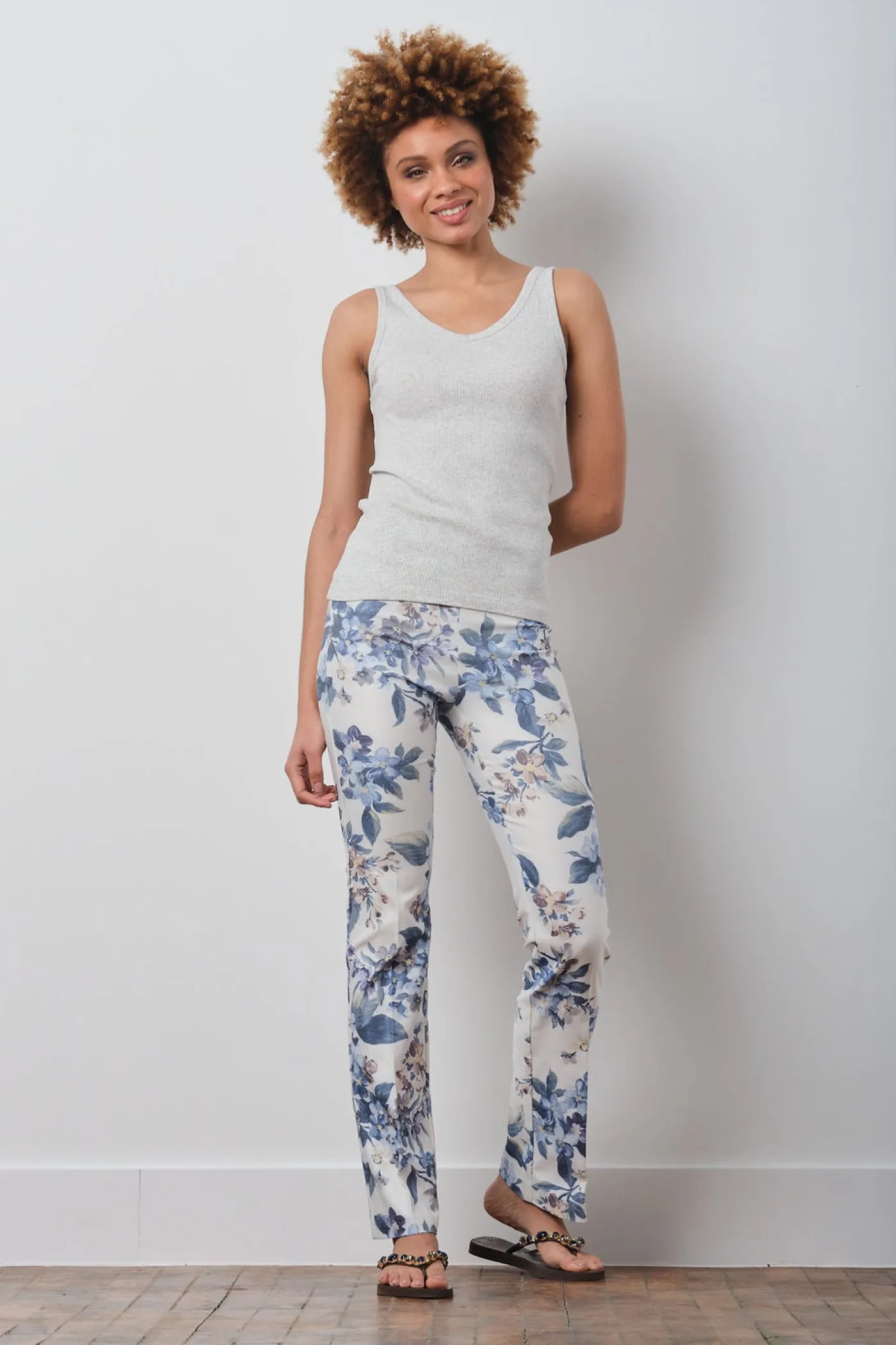 BECCA Flowers Blue
