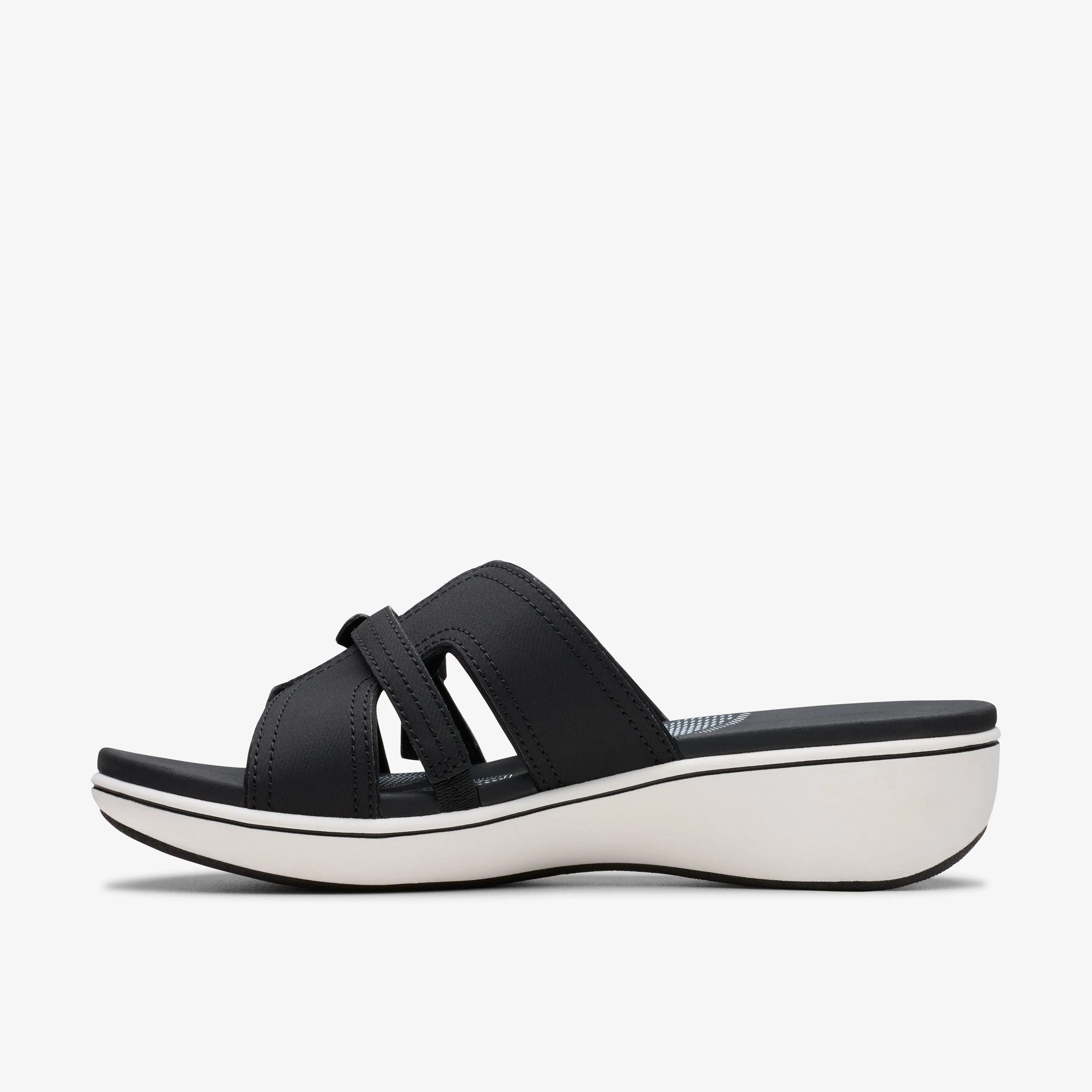 Clarks Women's BreezeRae Mia Black 26181860