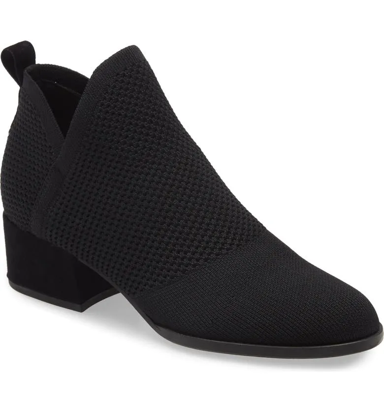Clever Knit Bootie