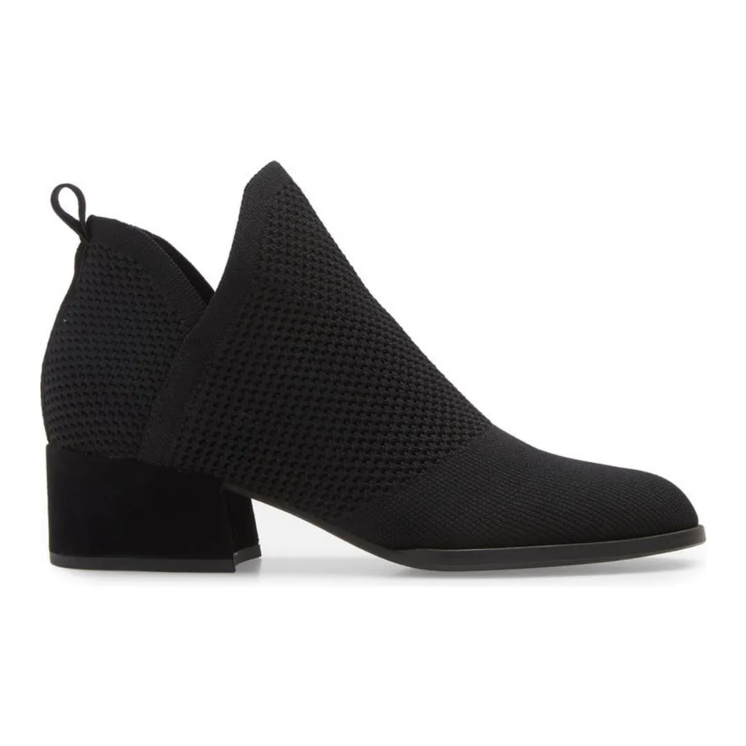 Clever Knit Bootie