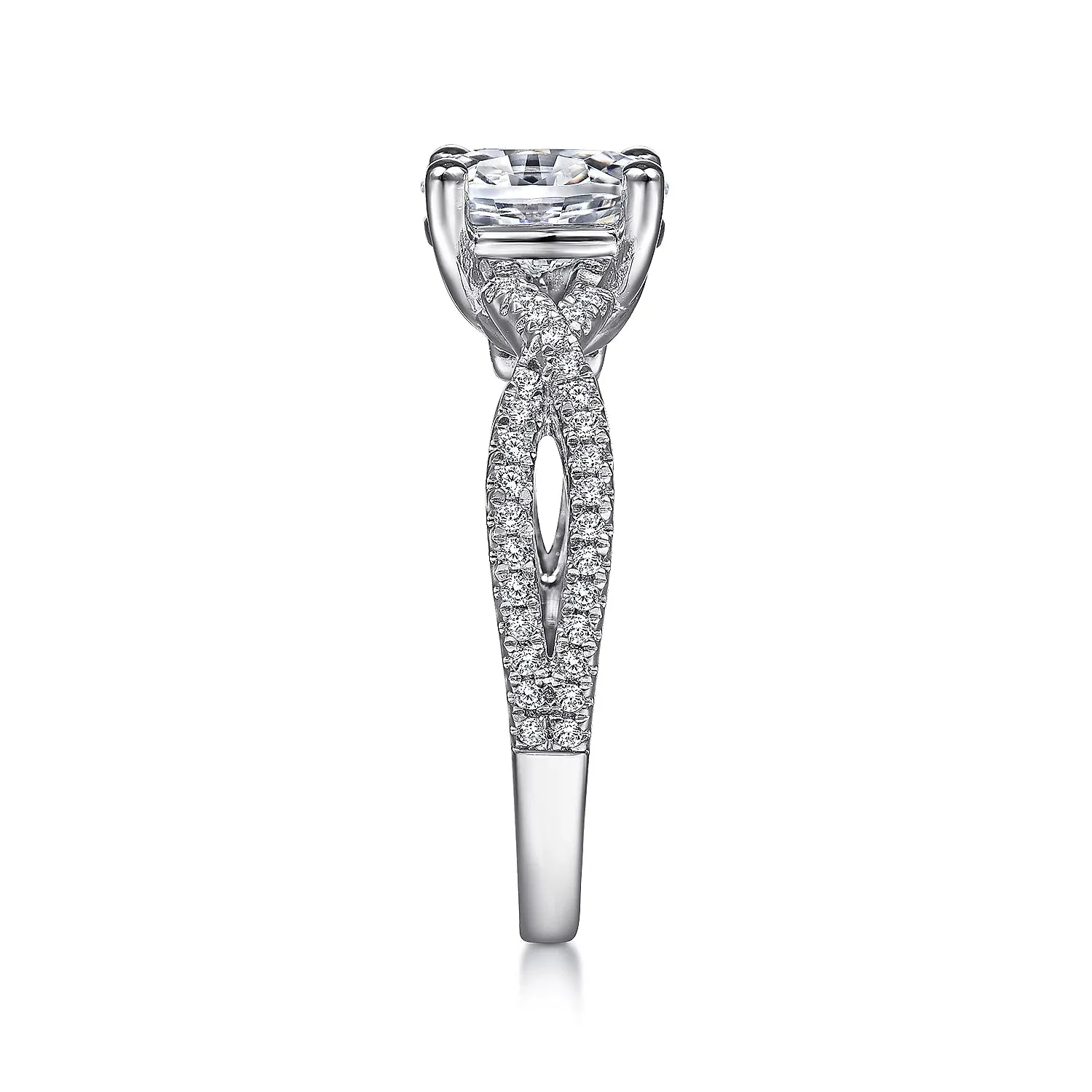 Contemporary Twisted Oval Diamond Engagement Ring Mounting