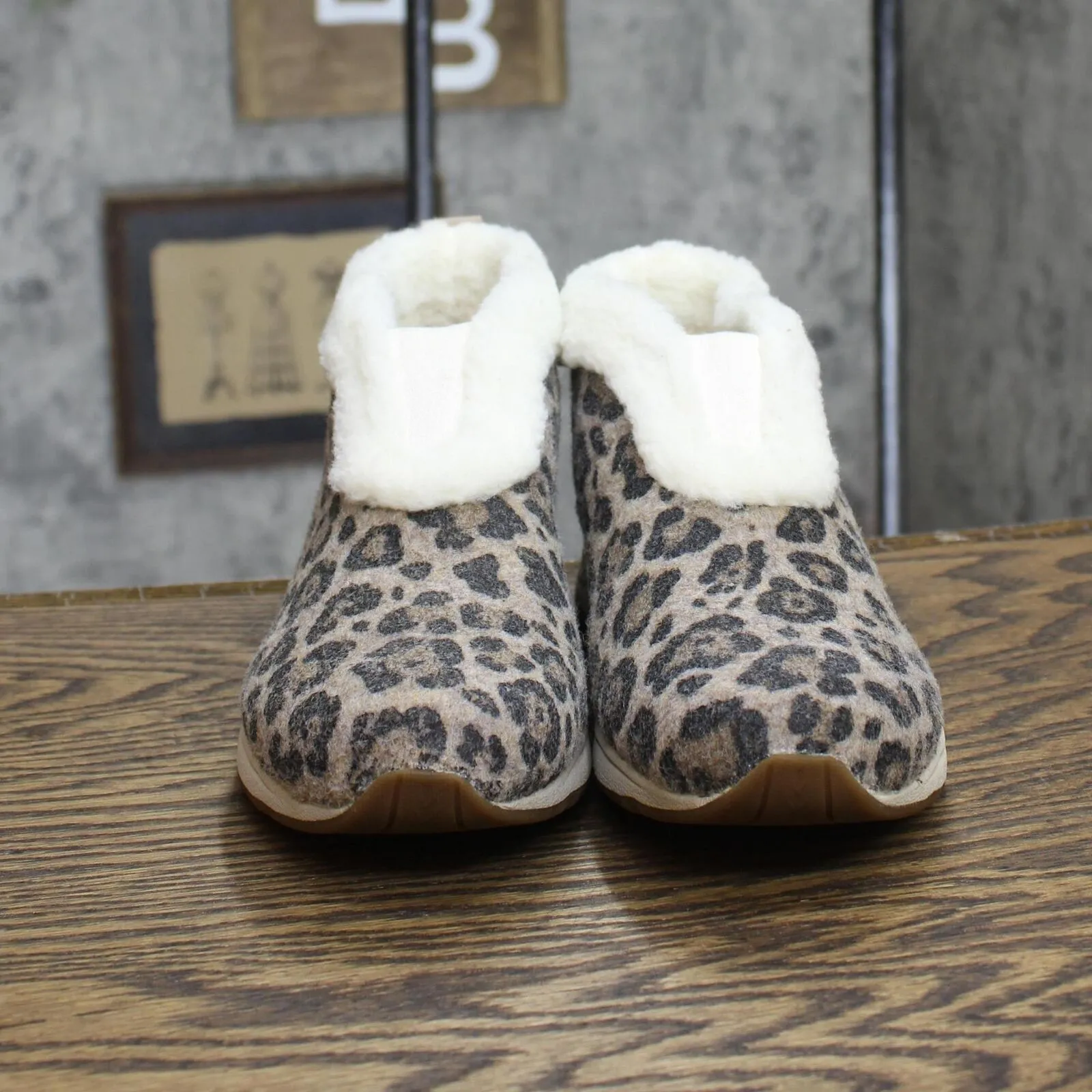Easy Spirit Women's Treepose Faux Fur Lined Booties Leopard Brown 6.5M