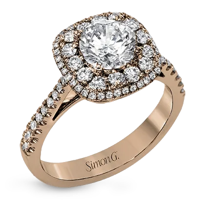 Engagement Ring in 18k Gold with Diamonds