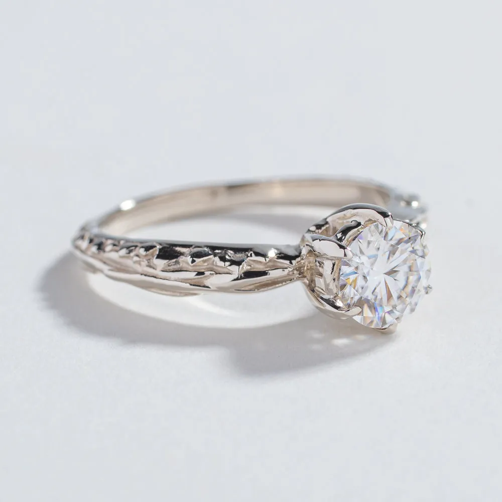 FACETED MATRIX SOLITAIRE ENGAGEMENT RING | 14K GOLD & MOISSANITE