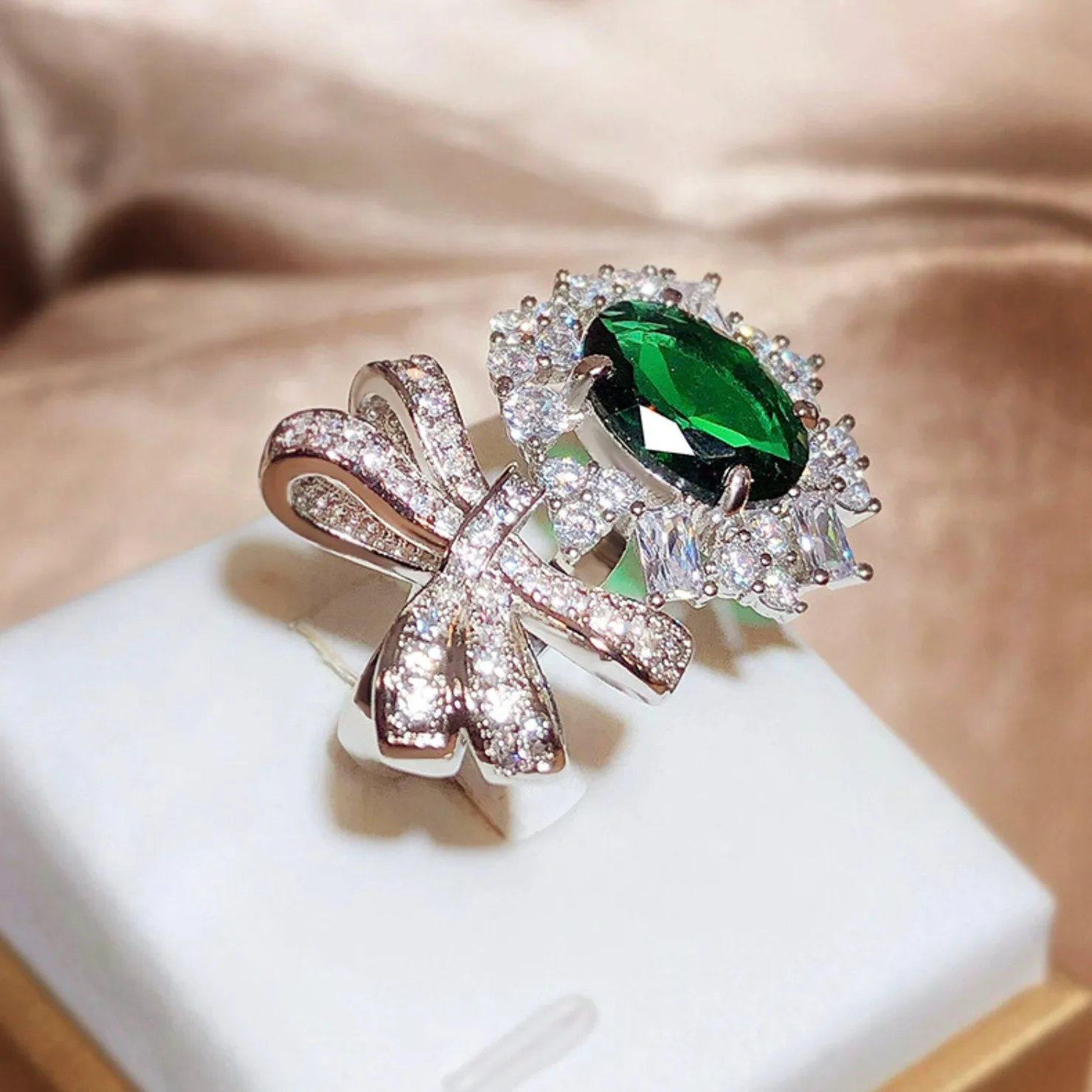 Green Diamond Ring | Womens Ribbon Ring |  Big Green Diamond Ring | Green Gemstone Ring | Womens Diamond Bow Ring | Diamond Ribbon Ring