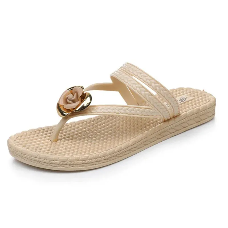 Leisure Beach Floral Decorative Flip Flops for Women