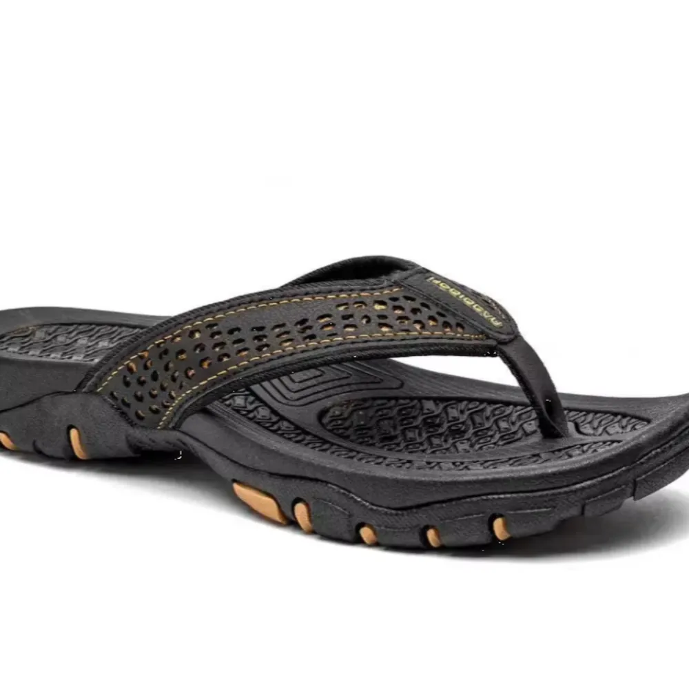 Men's Vintage-Inspired Flip Flops