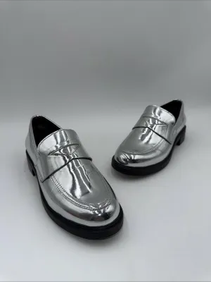 NWB Steve Madden Women’s Leedan Loafer Silver Size 8.5