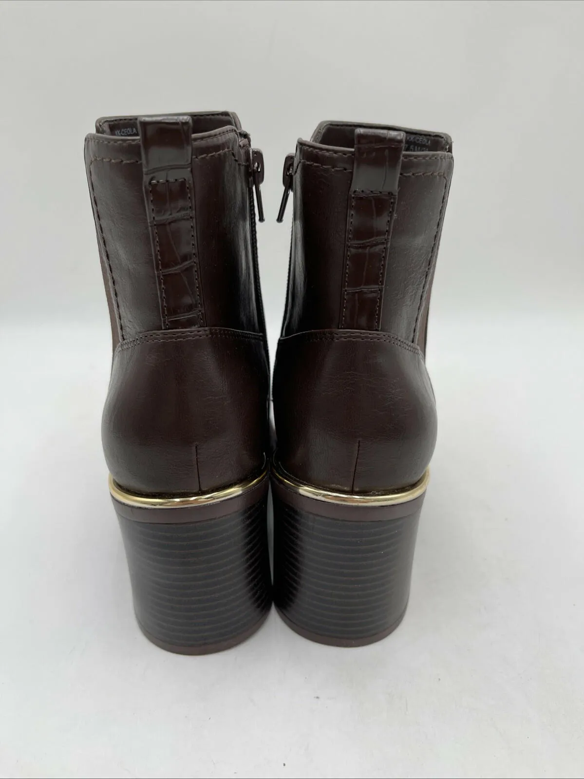 NWOB Kelly & Katie Ceola Bootie Women's Brown Size 7.5M - Like New