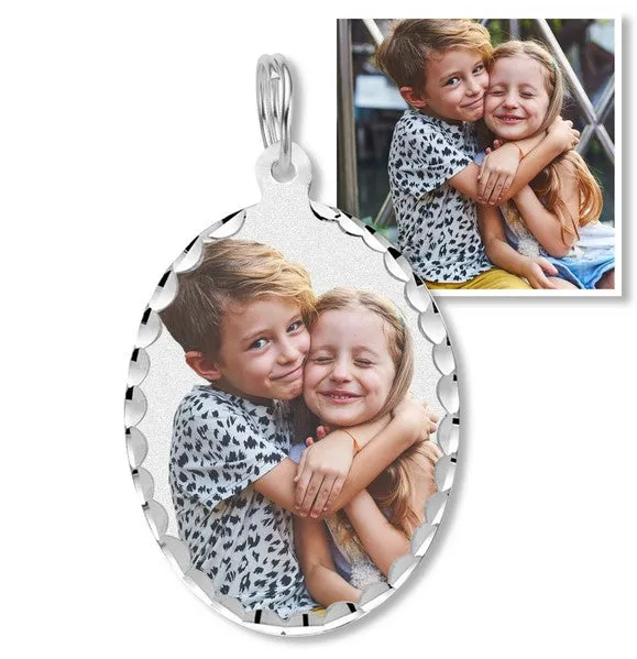 Petite Oval w/ Diamond Cut Edge Photo Pendant Jewelry