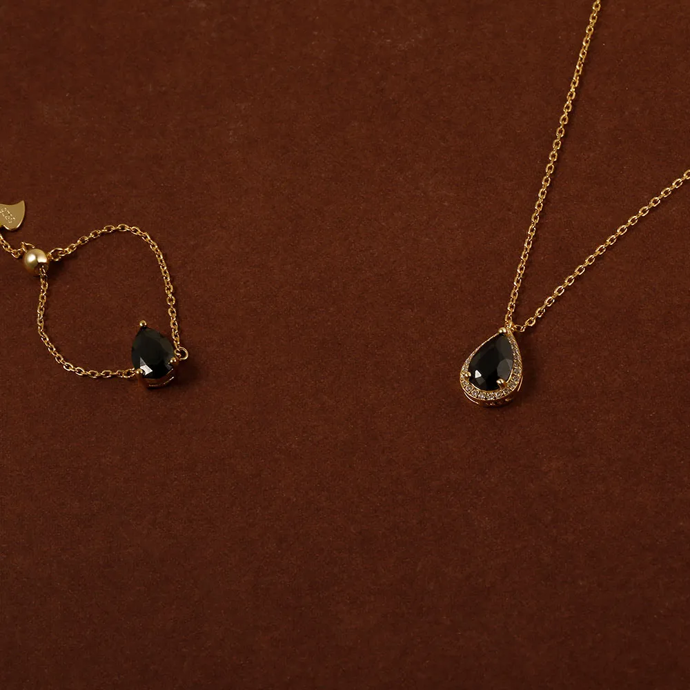 Rindrop Gemstone Adjustable Chain Ring