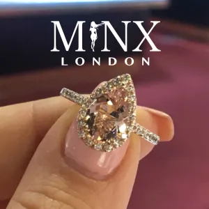 Rose Gold ring | Pear Shape Ring | Rose Gold Pear Shape ring | Pink Diamond Ring | Teardrop Engagement Ring | Teardrop Ring | Pear Ring