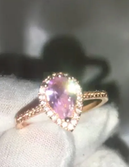 Rose Gold ring | Pear Shape Ring | Rose Gold Pear Shape ring | Pink Diamond Ring | Teardrop Engagement Ring | Teardrop Ring | Pear Ring