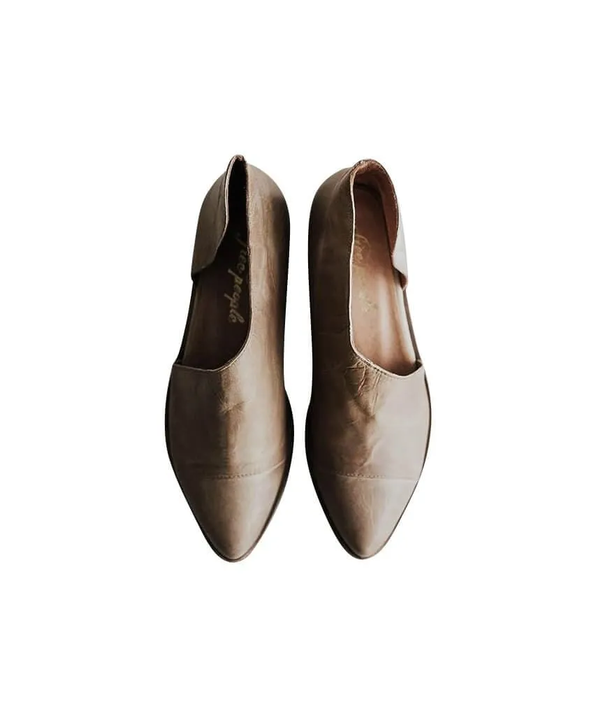 Royale Flat, Brown