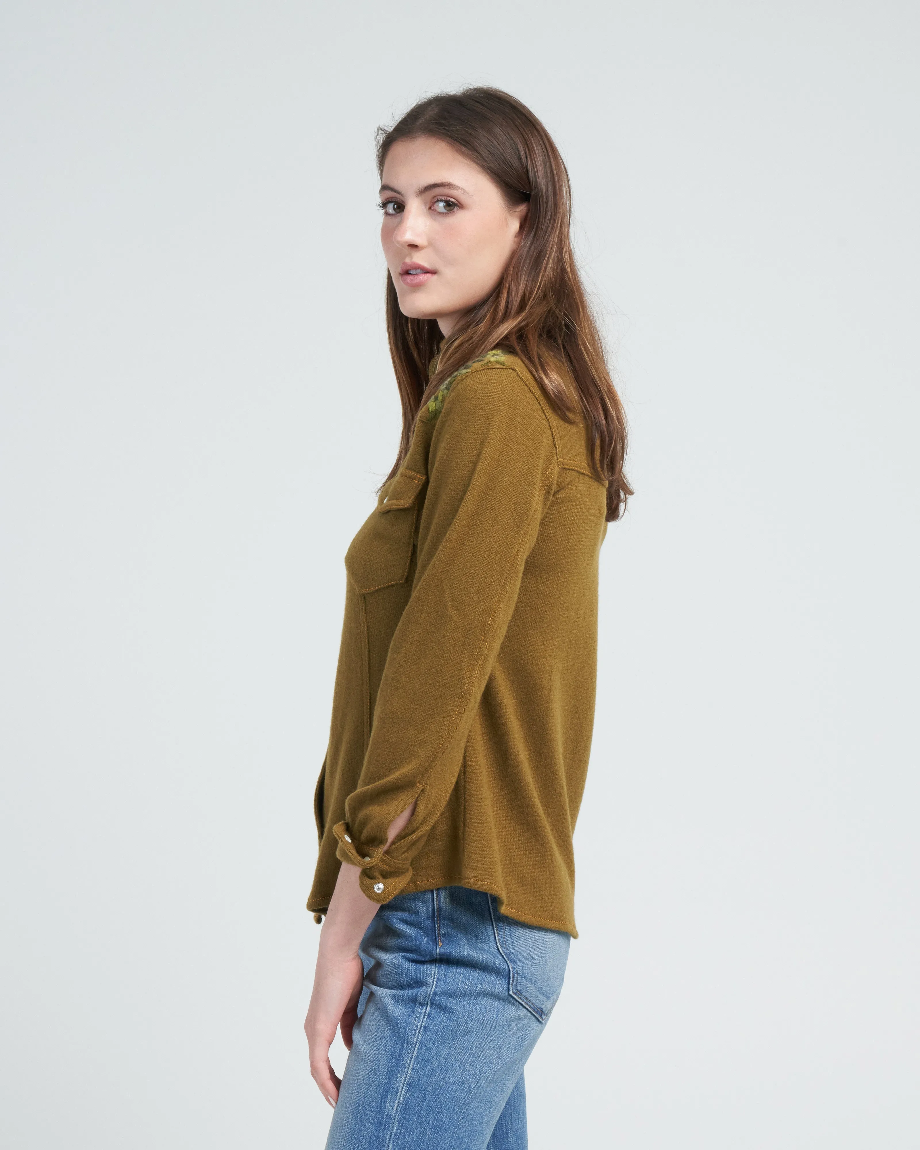 shoulder embroidered snap shirt - olive