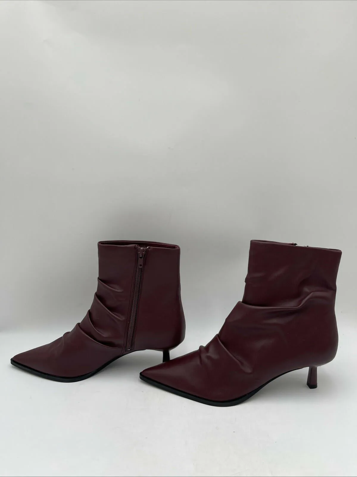 Steve Madden Maxxine Bootie Women's Wine Size 8.5 - Very Good