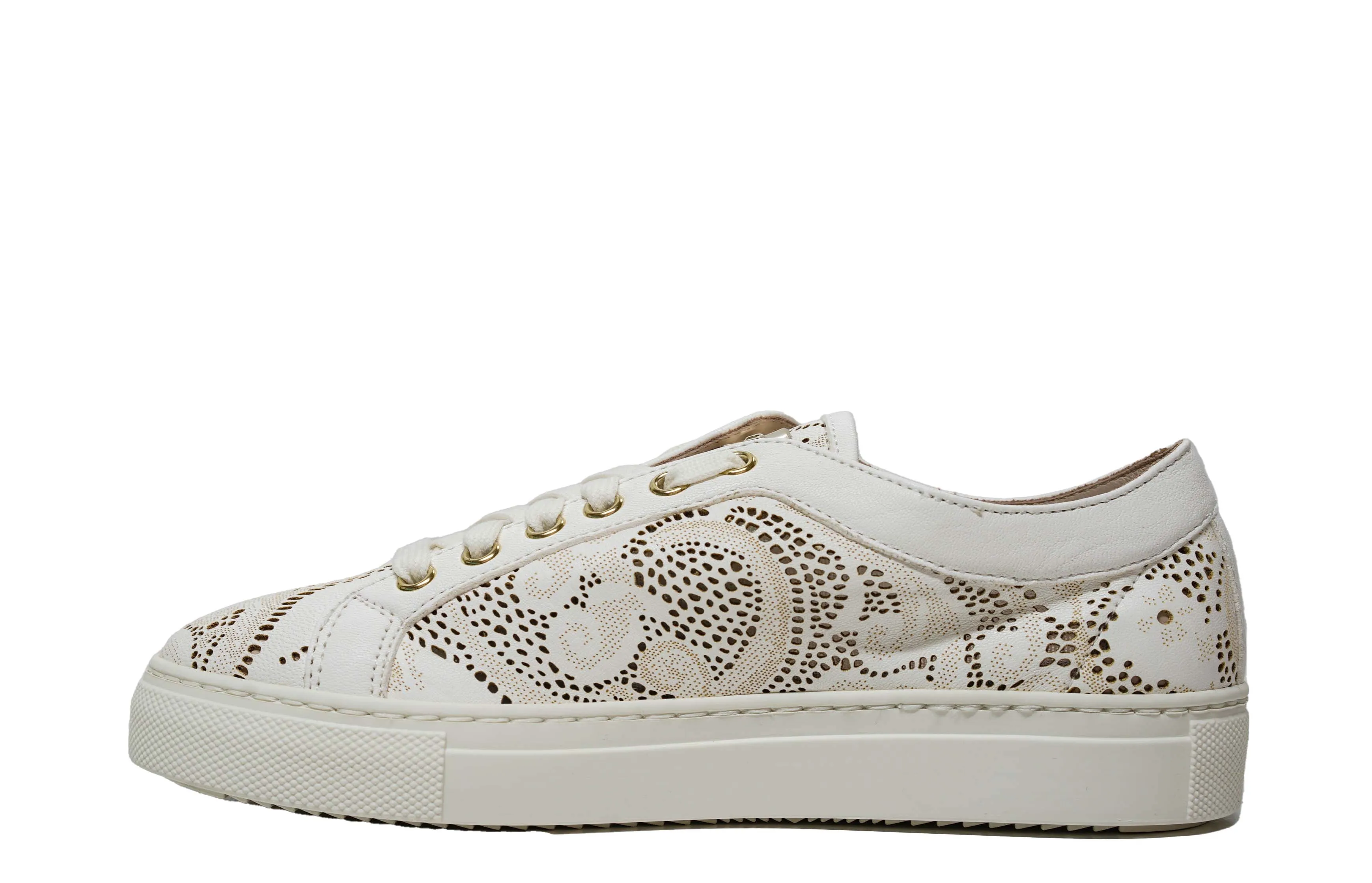 Stokton Women’s Cream Sneaker 111 D      LAST SIZE 42