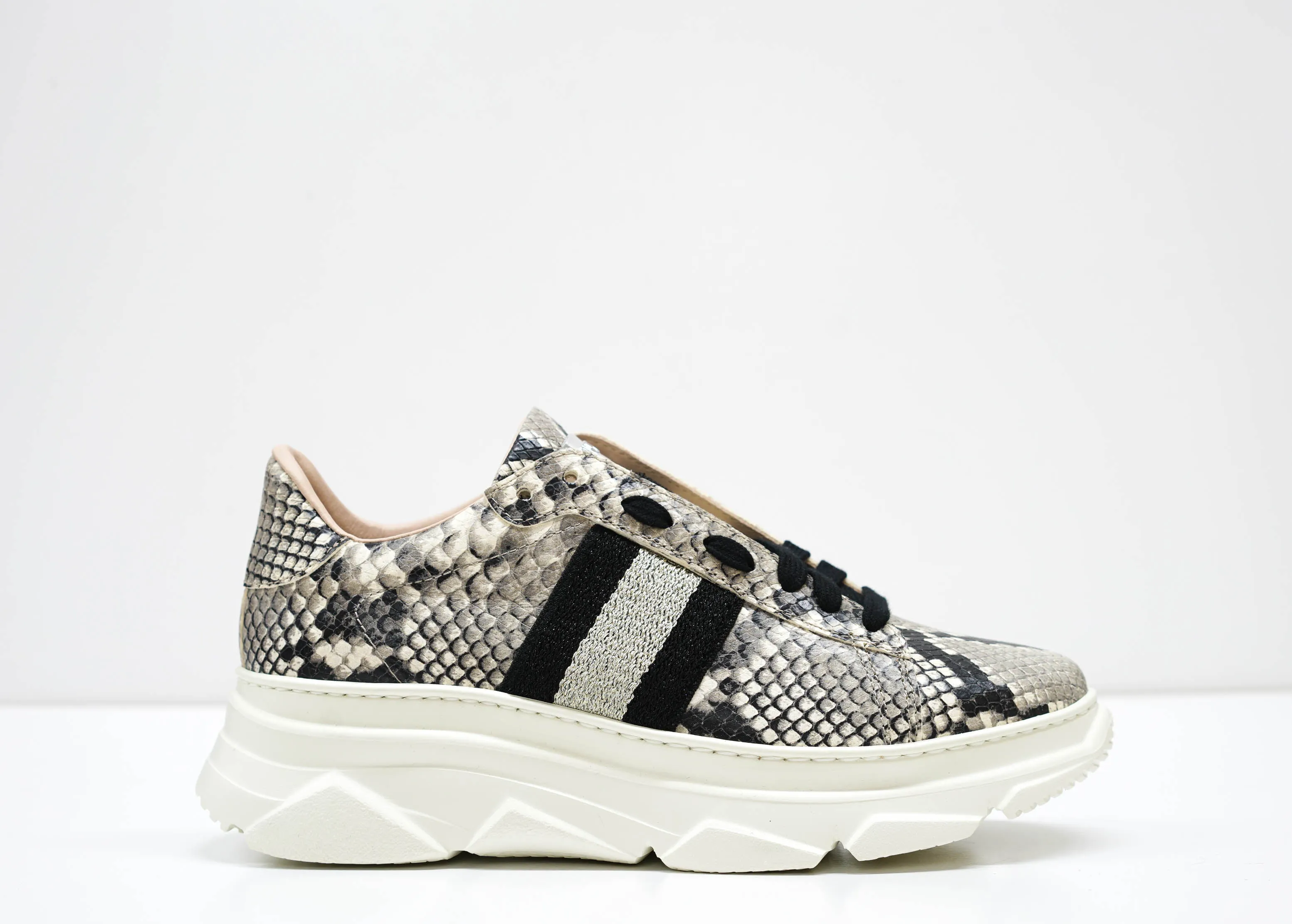 Stokton Women's Roccia Print Leather Sneaker 650 -D - Size 41 last size