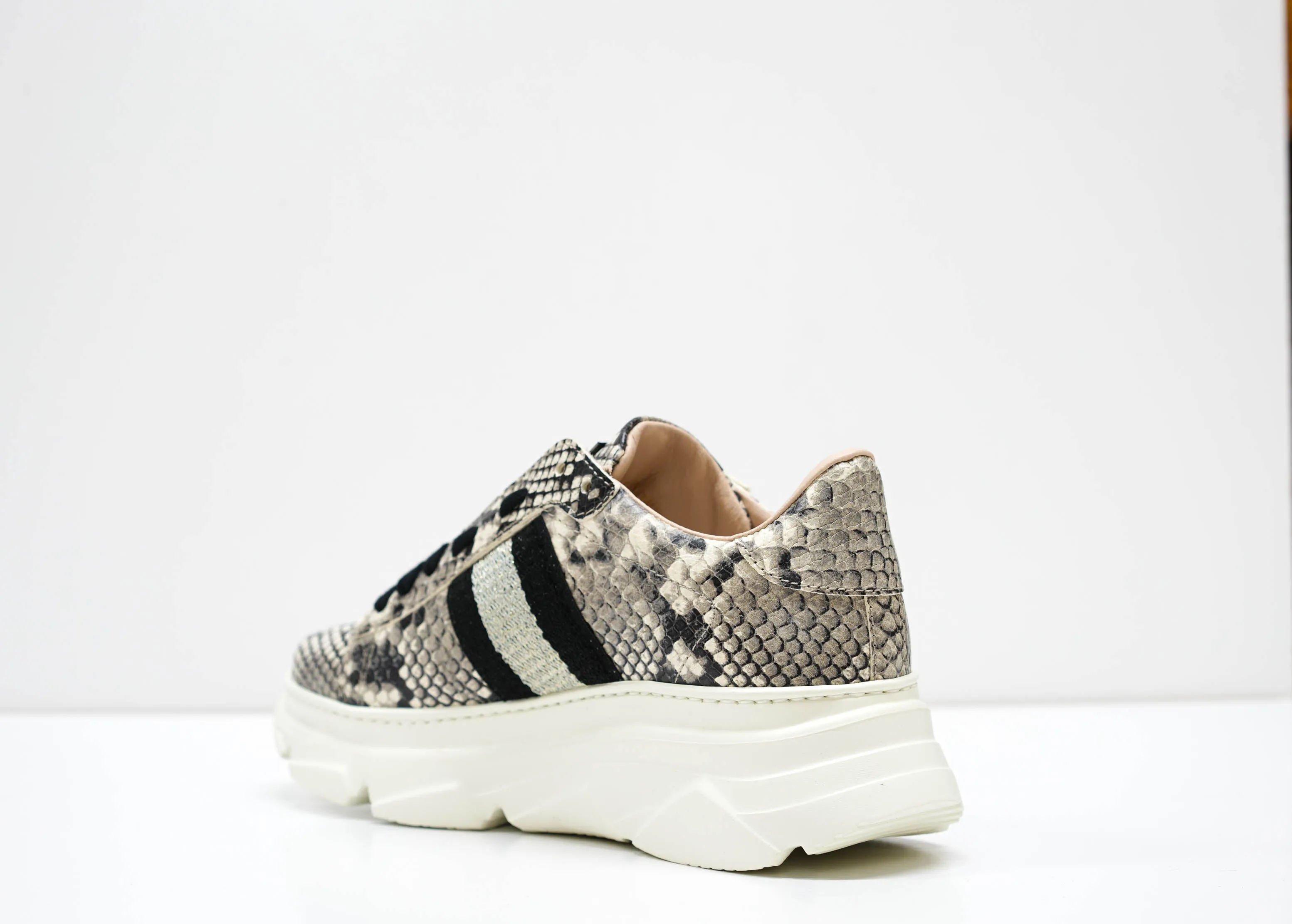 Stokton Women's Roccia Print Leather Sneaker 650 -D - Size 41 last size