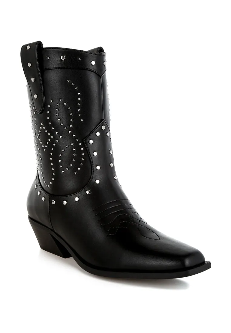 Studded Embroidery Cowboy Boots


 By RUW