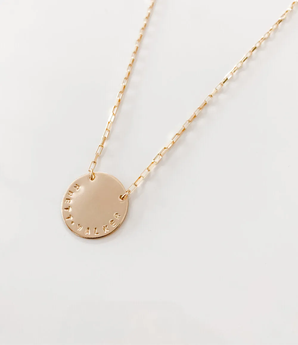 THE RHETT DISC NECKLACE