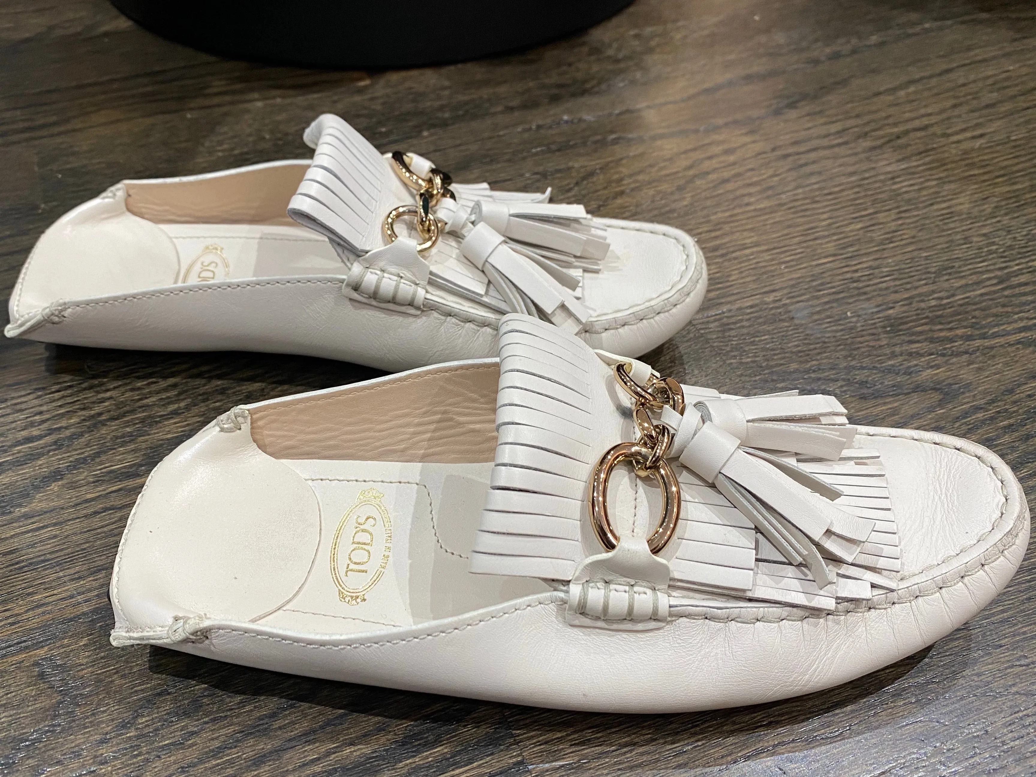 TOD'S Embellished Leather Slipper
