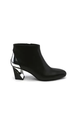 Twist Flow Bootie