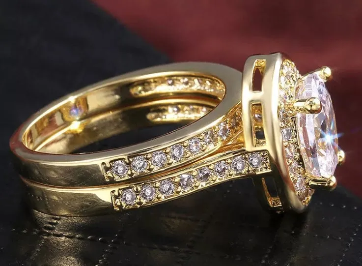 Womens Gold ring | Womens Gold Wedding Ring Set | Womens Gold Diamond Ring | Gold Ring with Diamonds | Gold Halo Engagement Ring | Halo Ring