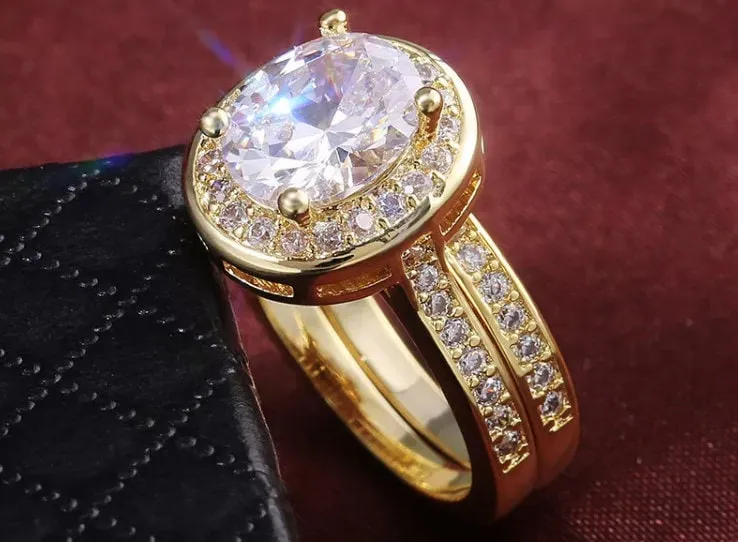 Womens Gold ring | Womens Gold Wedding Ring Set | Womens Gold Diamond Ring | Gold Ring with Diamonds | Gold Halo Engagement Ring | Halo Ring