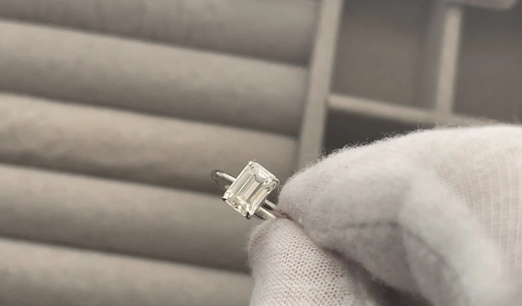 Womens Moissanite Diamond Engagement Ring | VVS1 1.0 CT Ring | Emerald Cut Diamond Engagement Ring | Diamond Wedding Ring | Moissanite Ring
